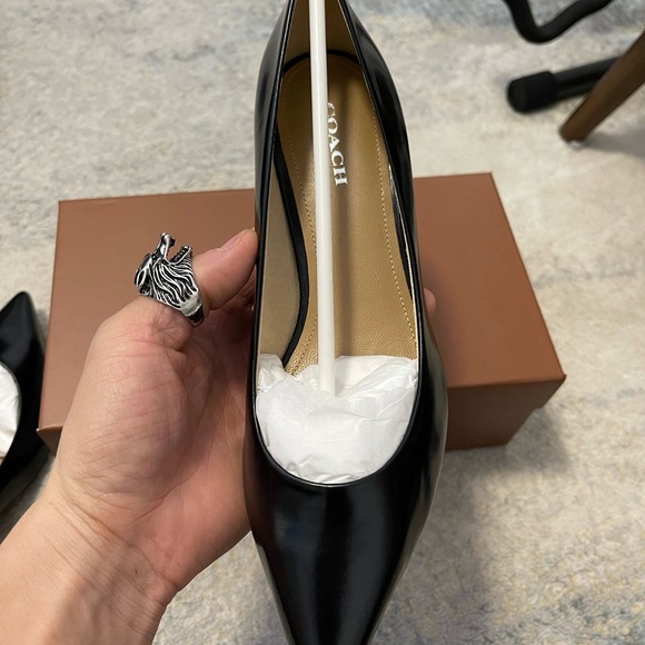 NIB Women's Size 6.5 Coach SA12173 Unipump Jet Mirror Leather 1.5" Heels Black - Picture 5 of 12